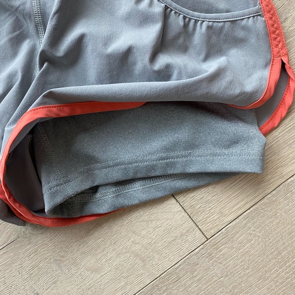 Lucy work out shorts - Picture 10 of 11